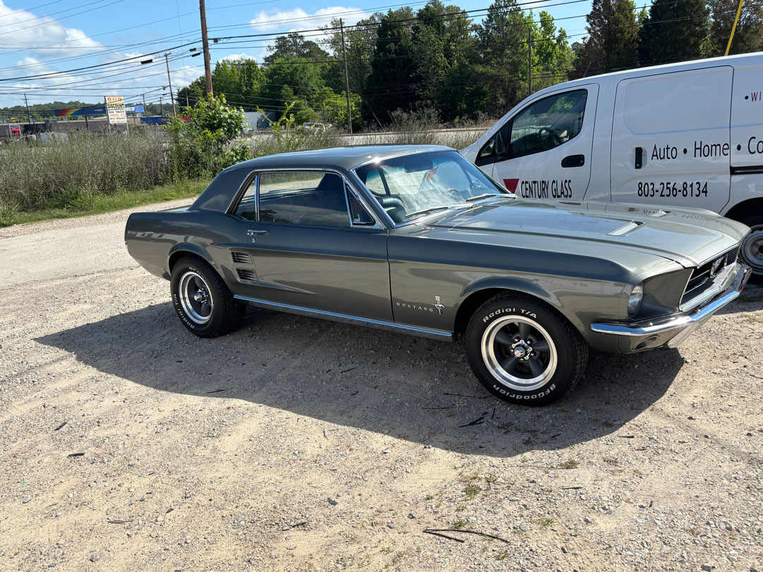 vintage-classic-car-windshield-repair-replacement-south-carolina